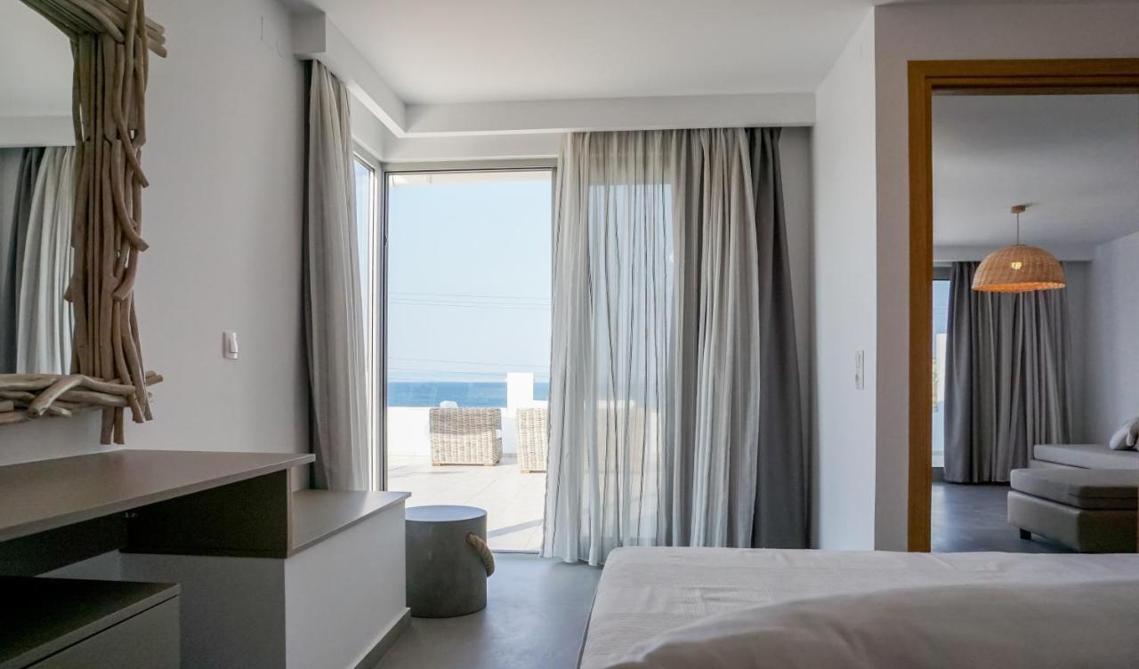 Laia Seafront Luxury Apartments 阿齐亚·佩拉加 外观 照片